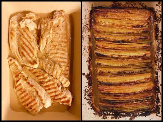 Zwei geteiltes Foto: links eine von oben fotografierte Auflaufform; in einem Bett aus Erdnusssauce liegen darin angegrillte Hähnchenstücke, rechts eine zweite Auflaufform, von oben fotografiert, darin die dunkel gerösteten halbierten Lauchstangen in der Miso-Glasur