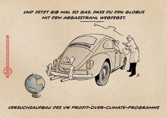 Cartoon of 2 persons in lab coats talking, one sitting in the driver seat of a historic VW beetle, the other one standing outside and pointing towards a school globe standing behind the car close to the 2 exhaust pipes, saying in German: